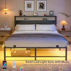 Telaio letto con testiera, Letto a piattaforma in metallo con luci LED e stazione di ricarica