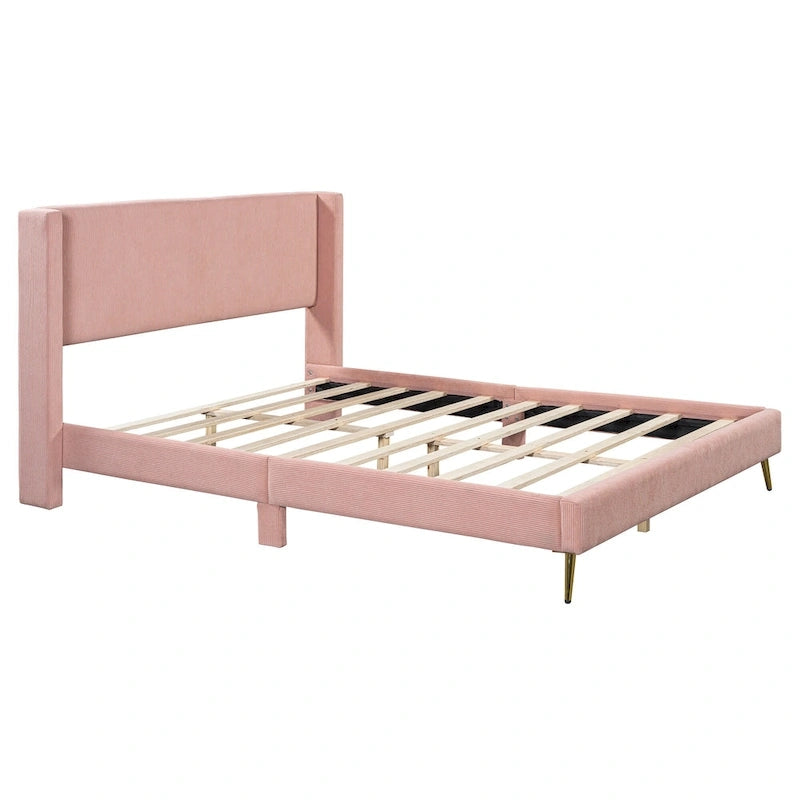 Letto queen-size con piattaforma in velluto a coste e testiera trapuntata
