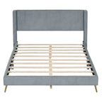 Letto queen-size con piattaforma in velluto a coste e testiera trapuntata