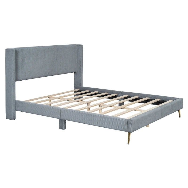 Letto queen-size con piattaforma in velluto a coste e testiera trapuntata