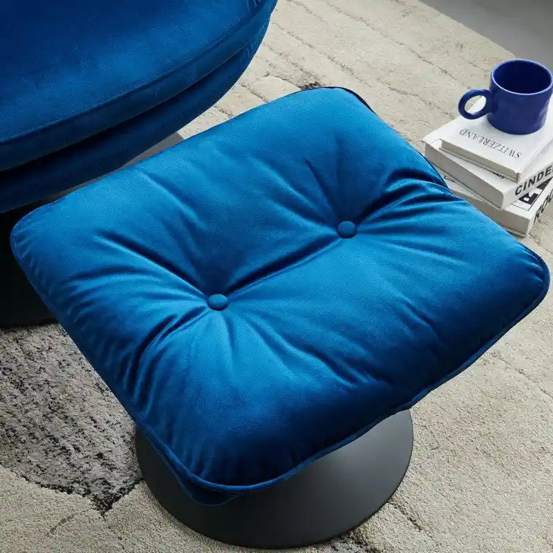 Poltrona girevole da salotto in velluto con pouf poggiapiedi